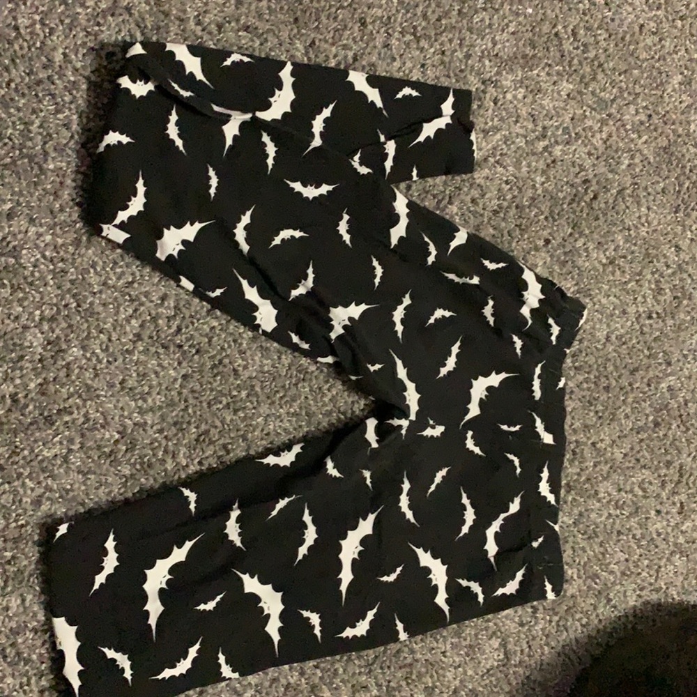 Black leggings with bats on them